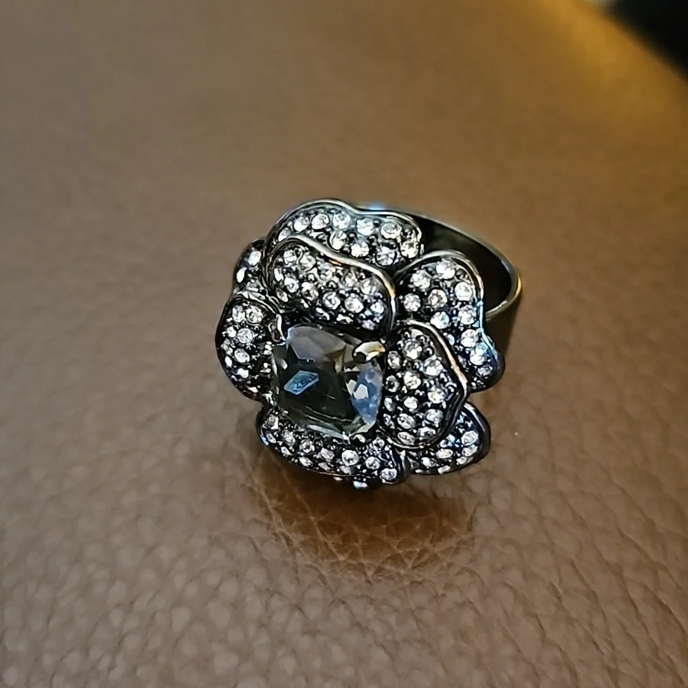 STELLA & DOT Gunmetal Crystal Belle Fleur Flower Goth Adjustable Ring